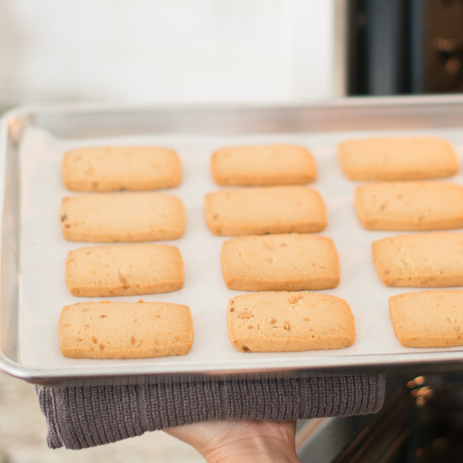 Macadamia Shortbread